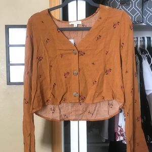 Long-sleeve blouse